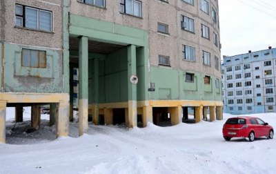 НОРИЛЬСК. ЗАГАДОЧНЫЕ ДОМА "НА НОЖКАХ"