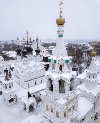 Муром: в Троицком монастыре рушатся стены