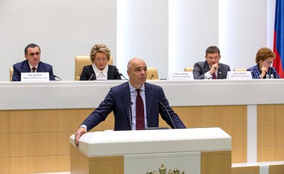 Российская экономика теряет по миллиарду рублей в день из-за коронавируса